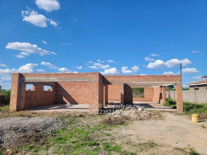 Incomplete 3 Bed House-Hopeville Bulawayo