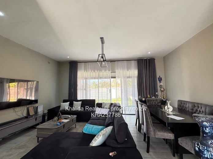 Greendale Peakwood Village Modern House  For Sale 