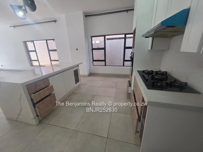 Townhouse In Avondale