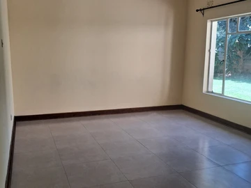 6 Bedroom House
