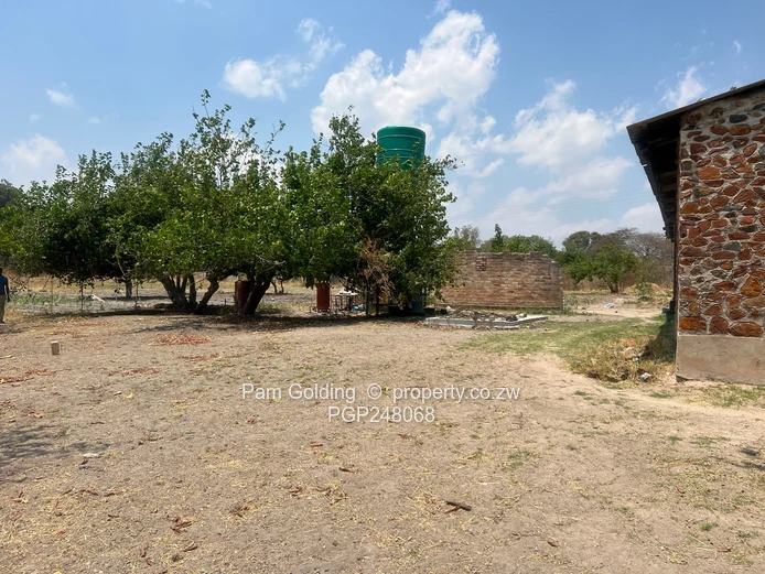 10-Acre Country Estate in Arcturus. (Sole Mandate)