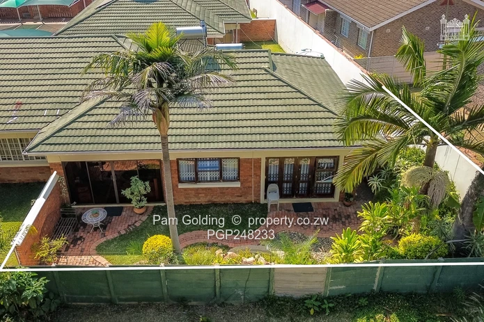 Charming 3 Bedroom Cluster Home  (Sole Mandate)