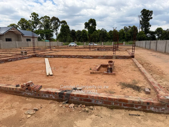 2100sqm Arlington stand with modern 2 bed cottage,gated community with clean title deed (Sole Mandate)