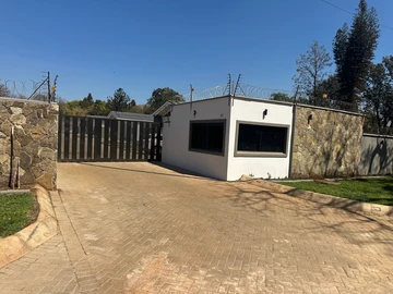 2 Bedroom Garden Flat