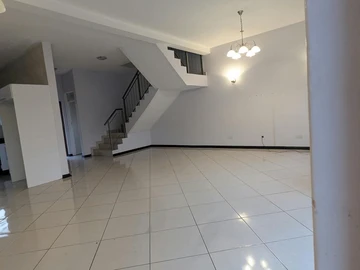 3 Bedroom Garden Flat