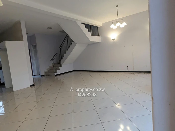 Mount pleasant 3 bedroom duplex apartment to rent  (Sole Mandate)