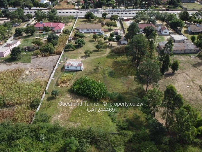 Commercial Property For Sale long Airport Road in Hatfield