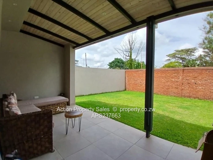 Lovely 3 Bed Family Cluster! 