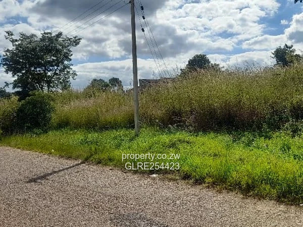 Hogerty Hill 4,348m² — Subdividable Stand on Tarred Road