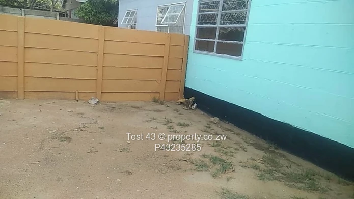Chitungwiza House for sale 