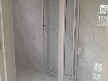 2 Bedroom Garden Flat