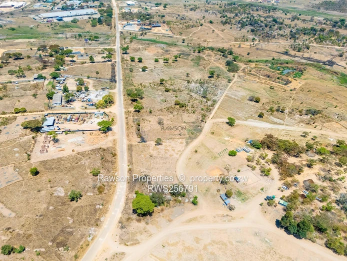 3.6 hectares of land .potential  Maronders (Sole Mandate)