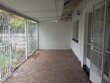 2 Bedroom Garden Flat