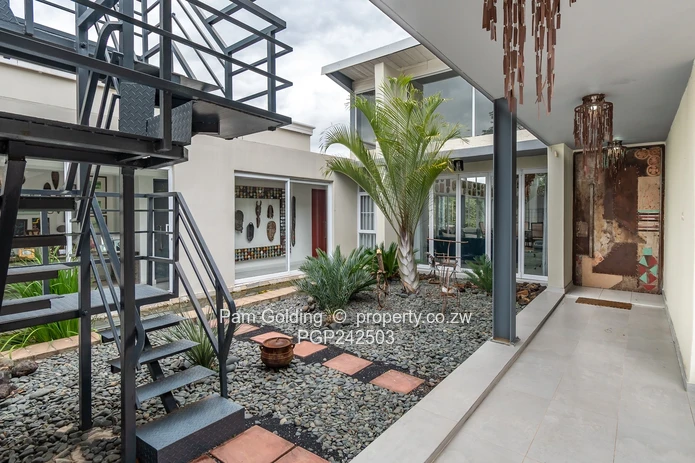 House for Sale in Glen Lorne