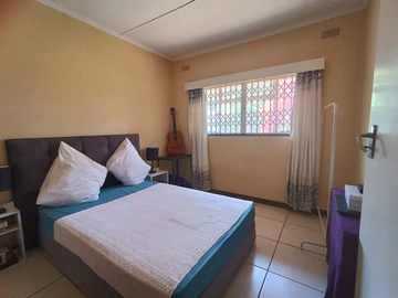 2 Bedroom Garden Flat