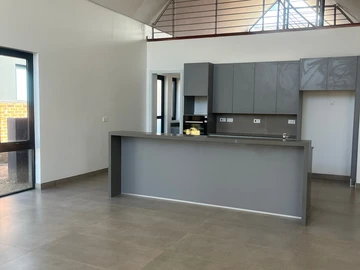 4 Bedroom Garden Flat