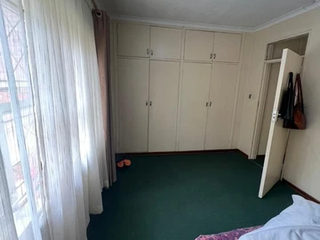 3 Bedroom Flat & Apartment