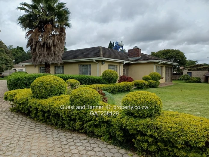 Versatile Commercial Property with Samora Machel Frontage – 4925m², Mutare Road, Title Deed