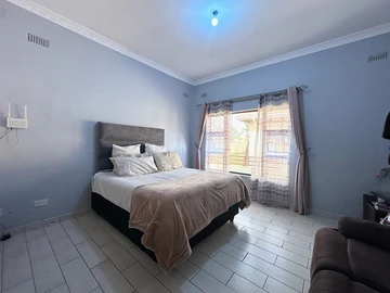 4 Bedroom Townhouse Complex