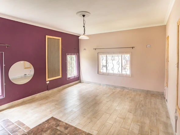 3 Bedroom Flat & Apartment