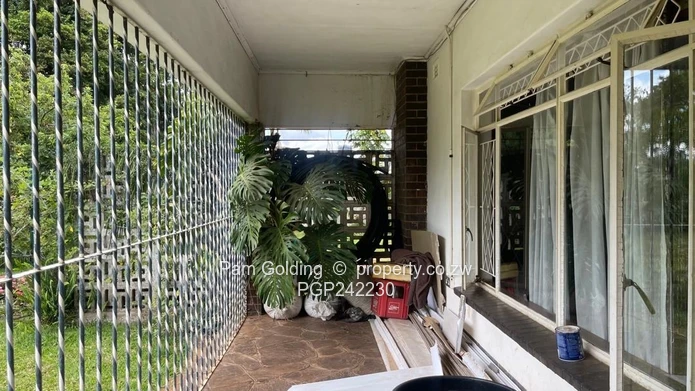 3 Bedroom House In Eastlea (Sole Mandate)