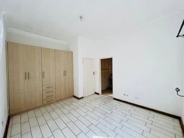 3 Bedroom Garden Flat