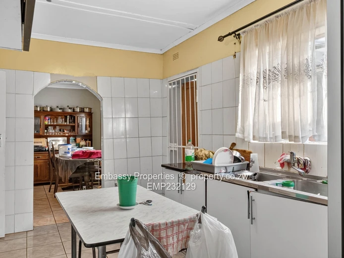 Tynwald North Neat For Bedroomed House