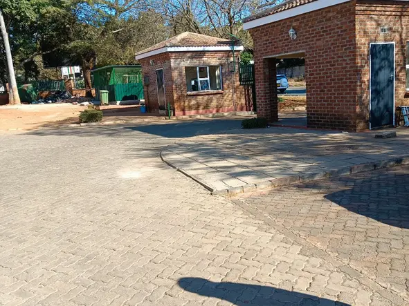 8 Unit Townhouse Complex