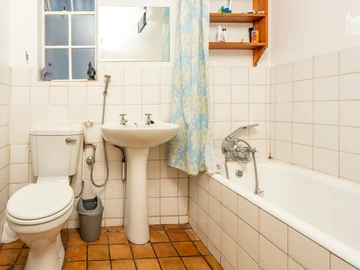 3 Bedroom Garden Flat