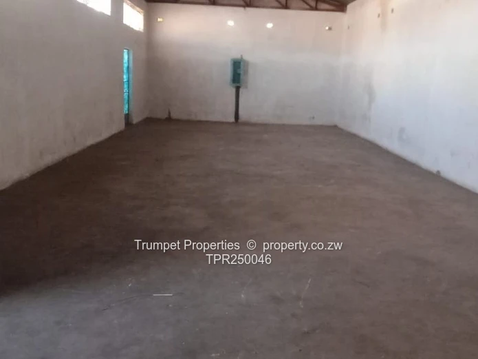 Tynwald Warehouse — 100 sqm Factory with Good ZESA