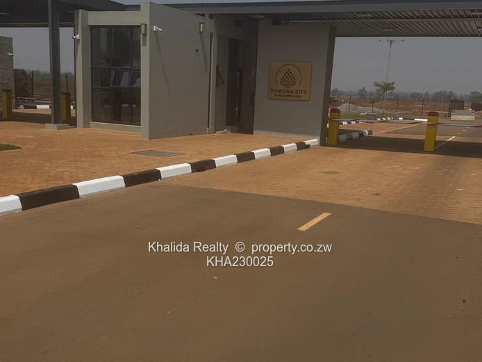 Pomona city residential stand for sale