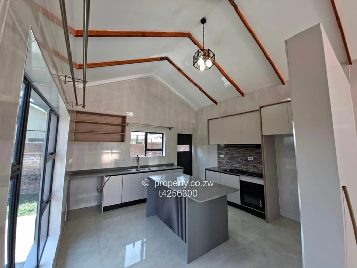 Borrowdale neat 3 bedroomed Cluster to rent