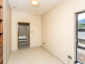 4 Bedroom Townhouse Complex
