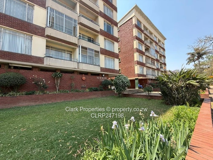Newly Renovated Flat In Upper Avenues
