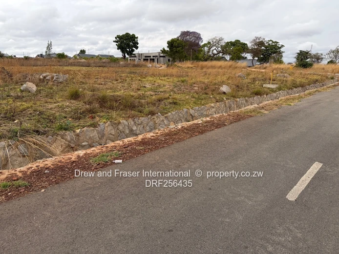 800 m² Stand in Silverbrooke Estate Ruwa ready for title deeds $65k 