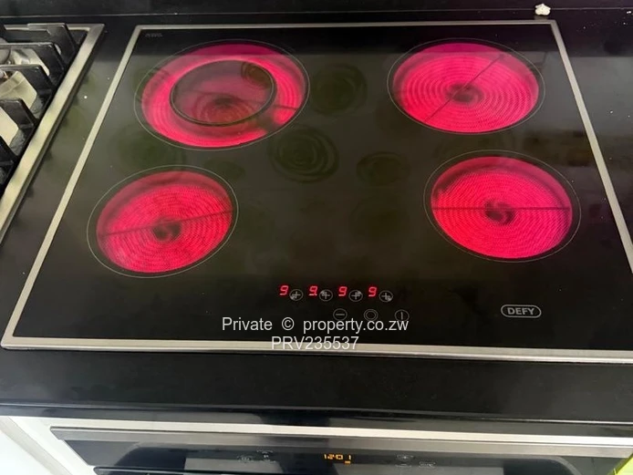 Avondale 2-Bed Garden Flat — Modern Kitchen & Borehole