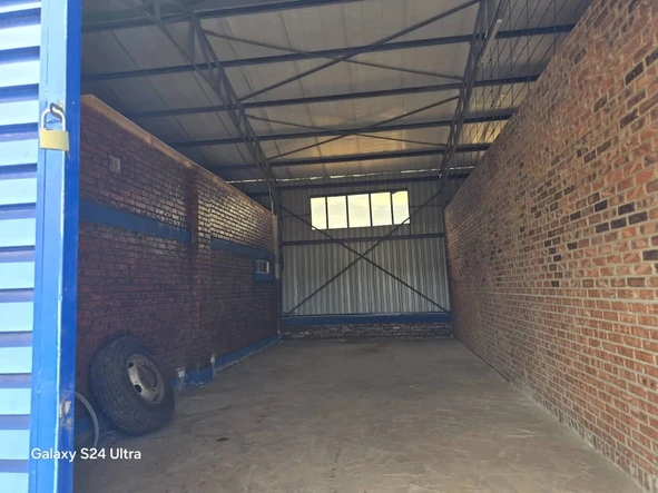 Warehouse & Factory