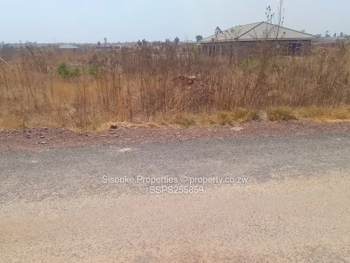 Penrose, Nyabira 390M² Residential Stand For Sale