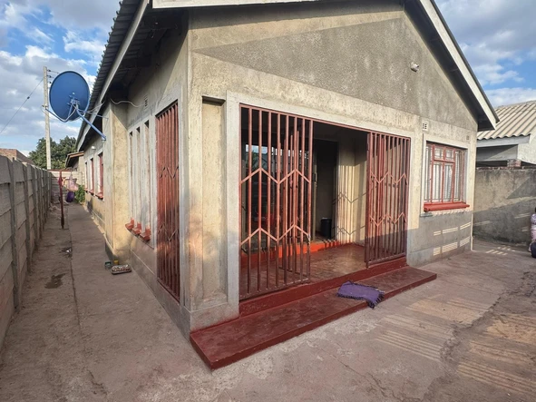5 Bedroom House