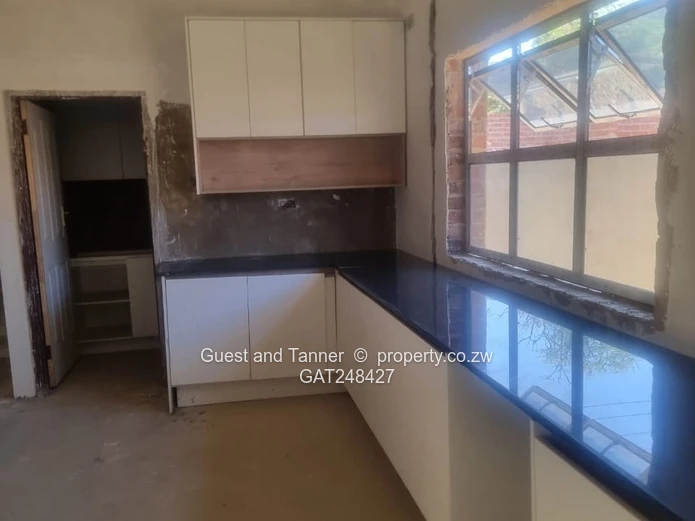 Incomplete Cluster Home For Sale – Greendale | Us$145,000