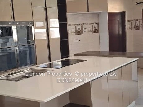 Shawasha Hills: 5-Bed Family Home with Pool & Borehole