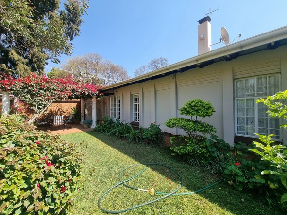 3 Bedroom Flat & Apartment