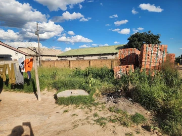 Stands & Residential Land