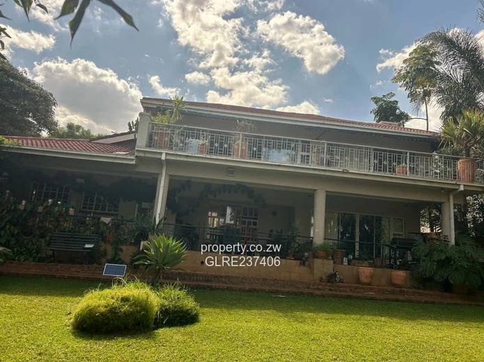 *Luxurious 5 Bedroom Home for Rent in Borrowdale Brooke*