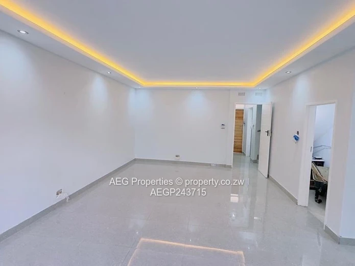 New Listing Avondale Duplex Apartment 