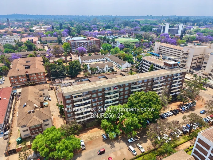 2-Bedroom Ground Floor Flat – The Avenues (Sole Mandate)