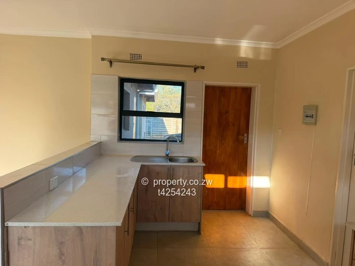 Bluffhill apartment to rent