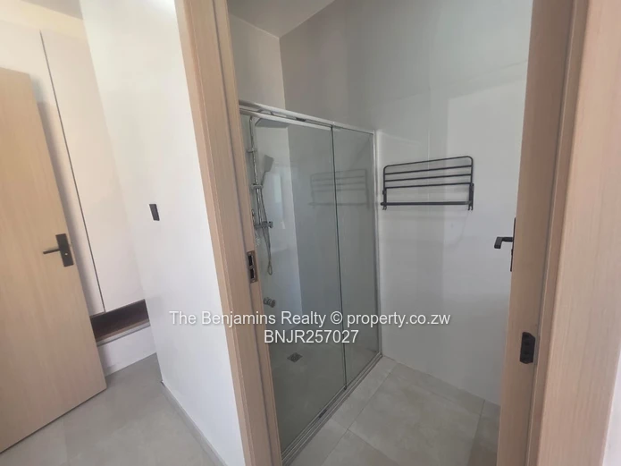 Brand New! Townhouse In Kensington