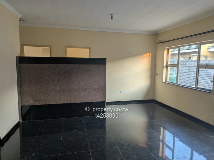 Madokero Estate 2 bedroom garden flat to rent  (Sole Mandate)