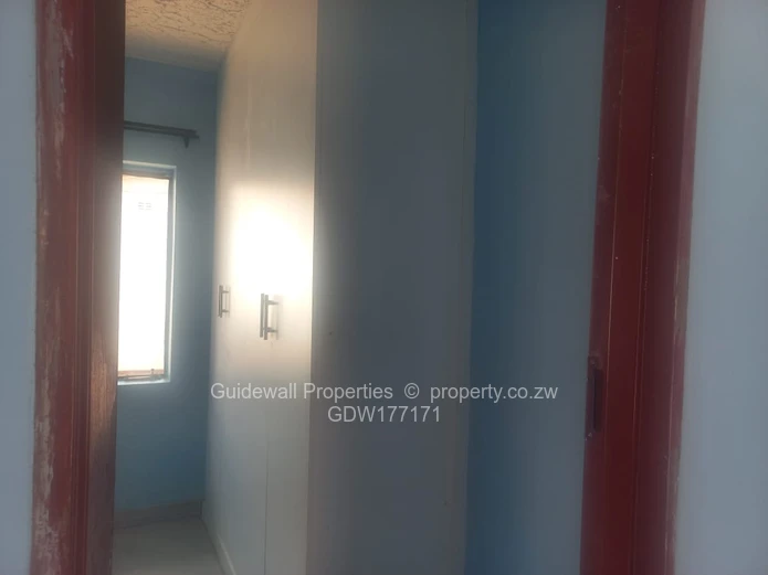 Emerald Hill, 2 bedroomed cottage to rent (Sole Mandate)